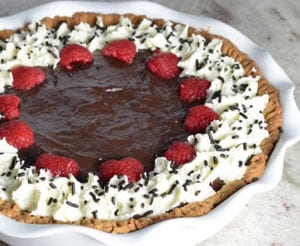 Homemade Chocolate Pudding Pie